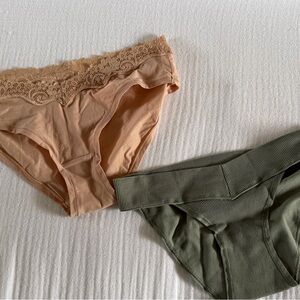 Lace Trim and Ribbed Briefs Set